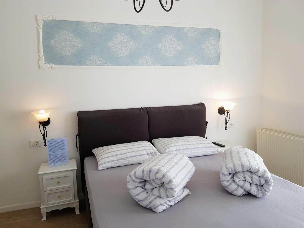 Garni Villa Tyrol - Adults Only メラーノ エクステリア 写真